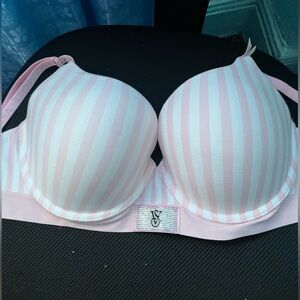 Victoria Secret Push Up Bra